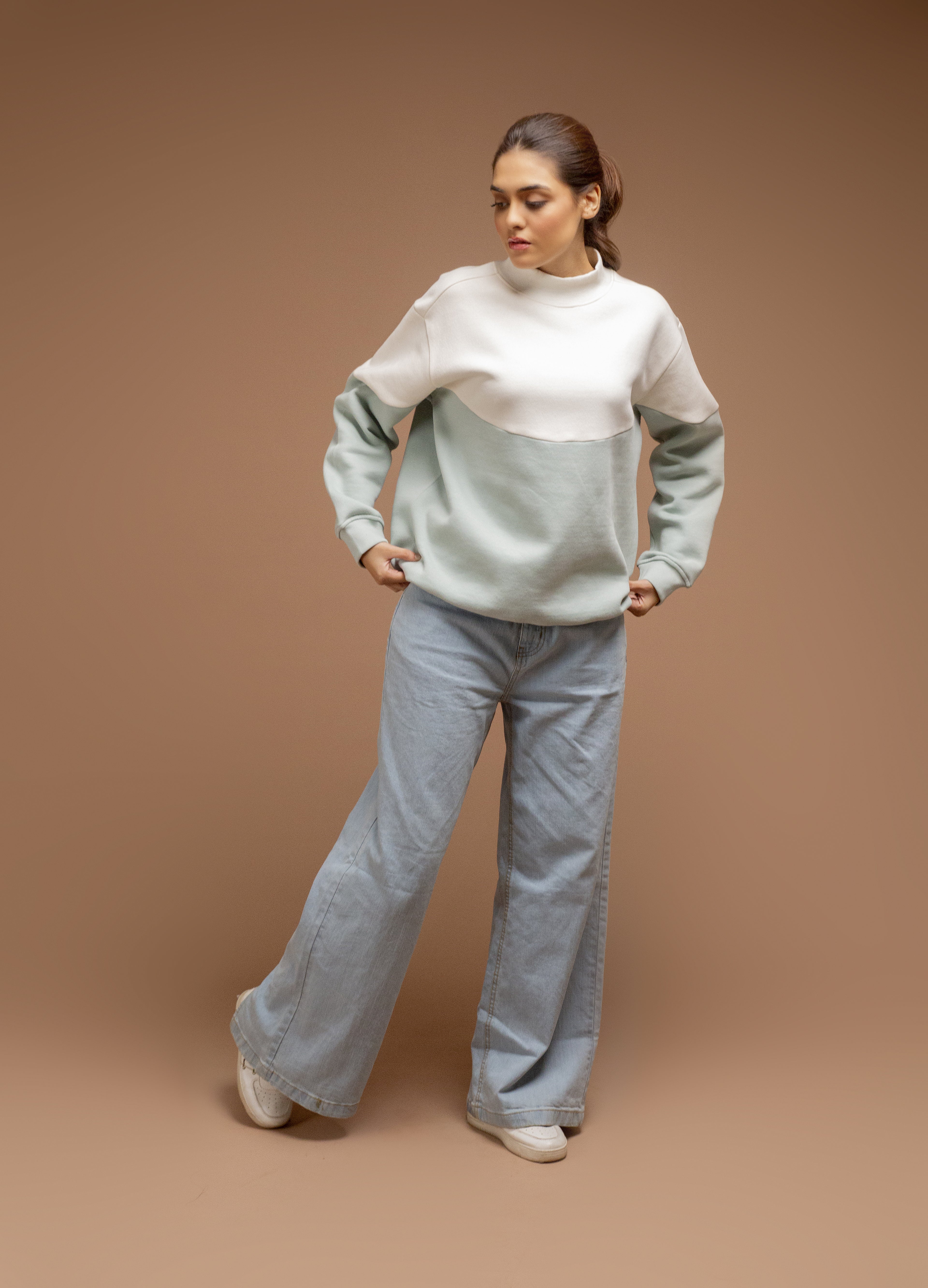 Color Block Sweatshirt - Light Sage Green | White
